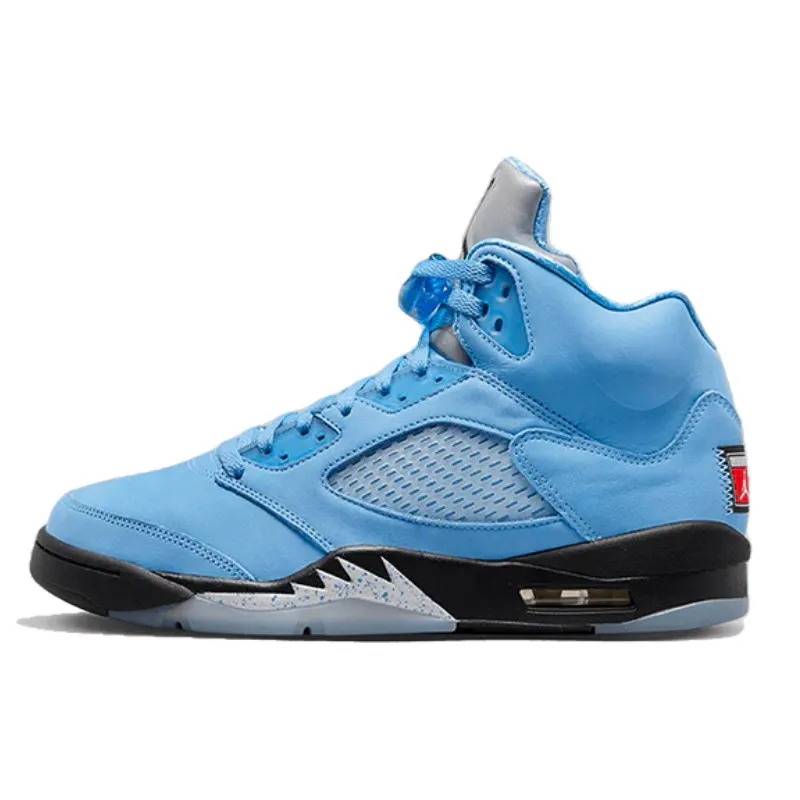 Air Jordan 5 UNC