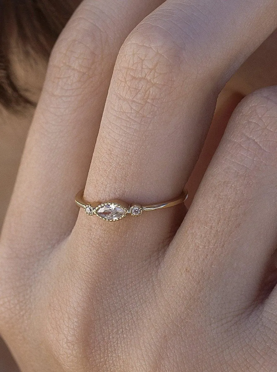 Anillos finos de plata dorado diseo minimalista
