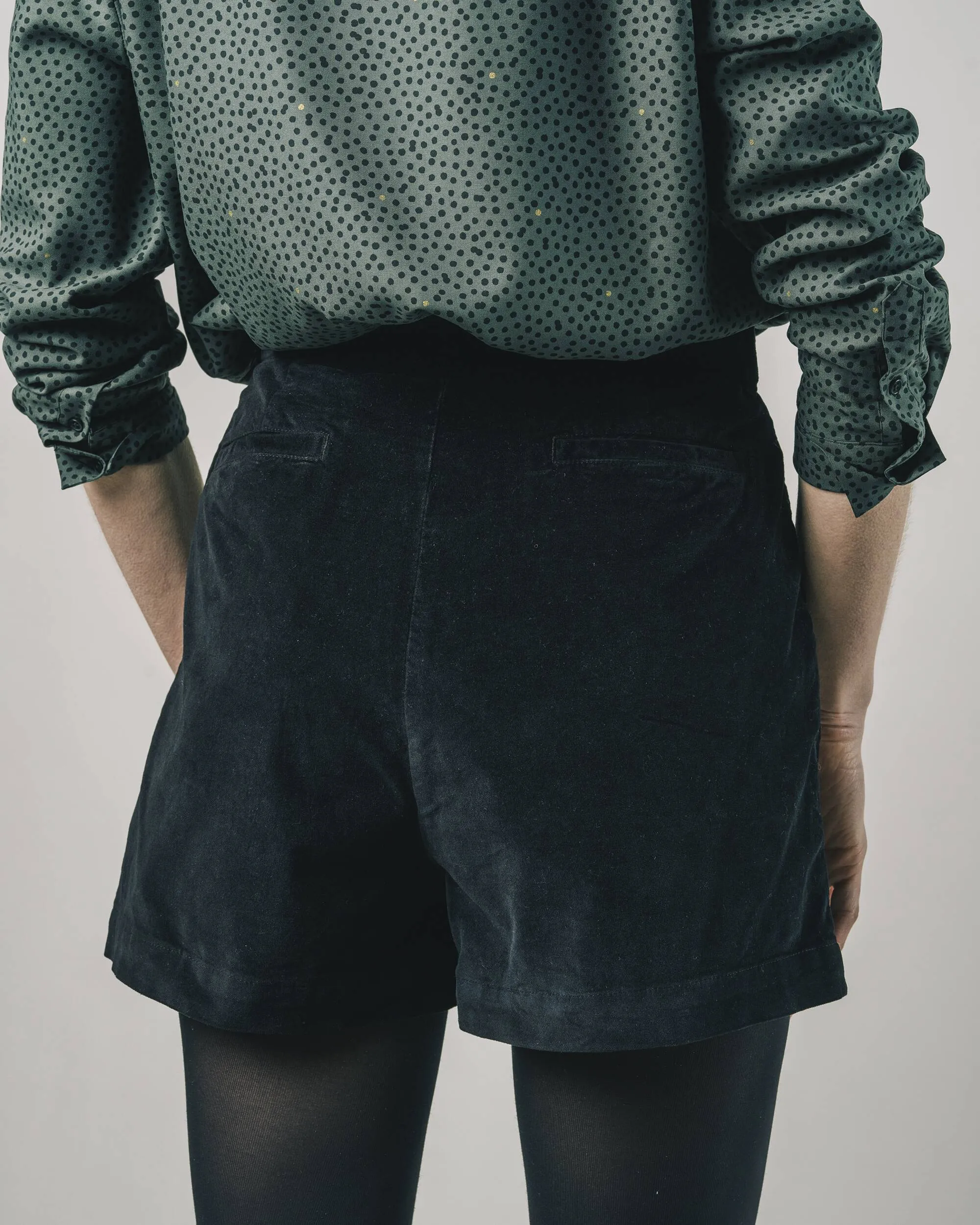 Belted Short Black