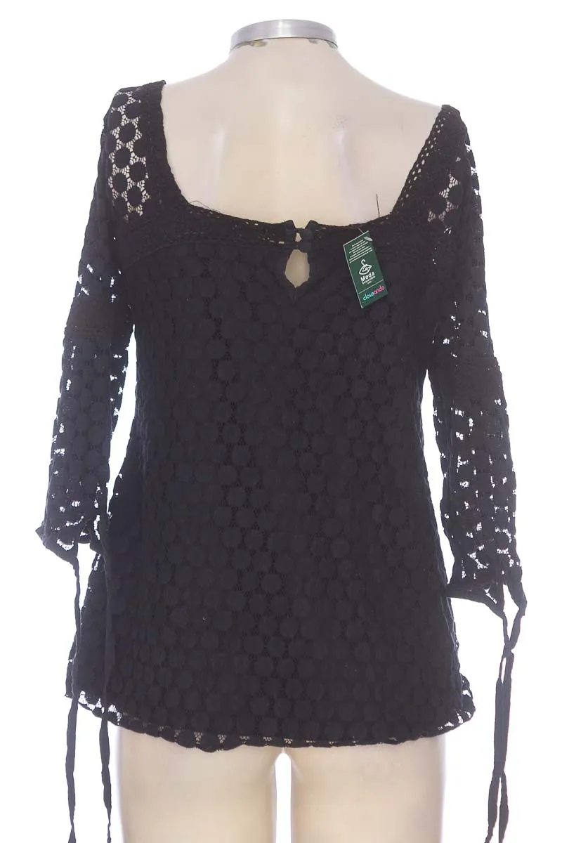 BLUSA COLOR NEGRO  SOLITAIRE