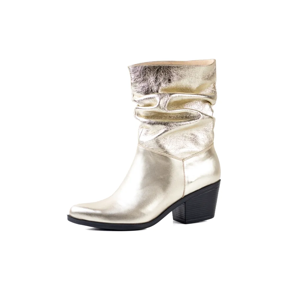 BOTA 8745 CAÑO ARRUGADO DORADO TACO NEGRO
