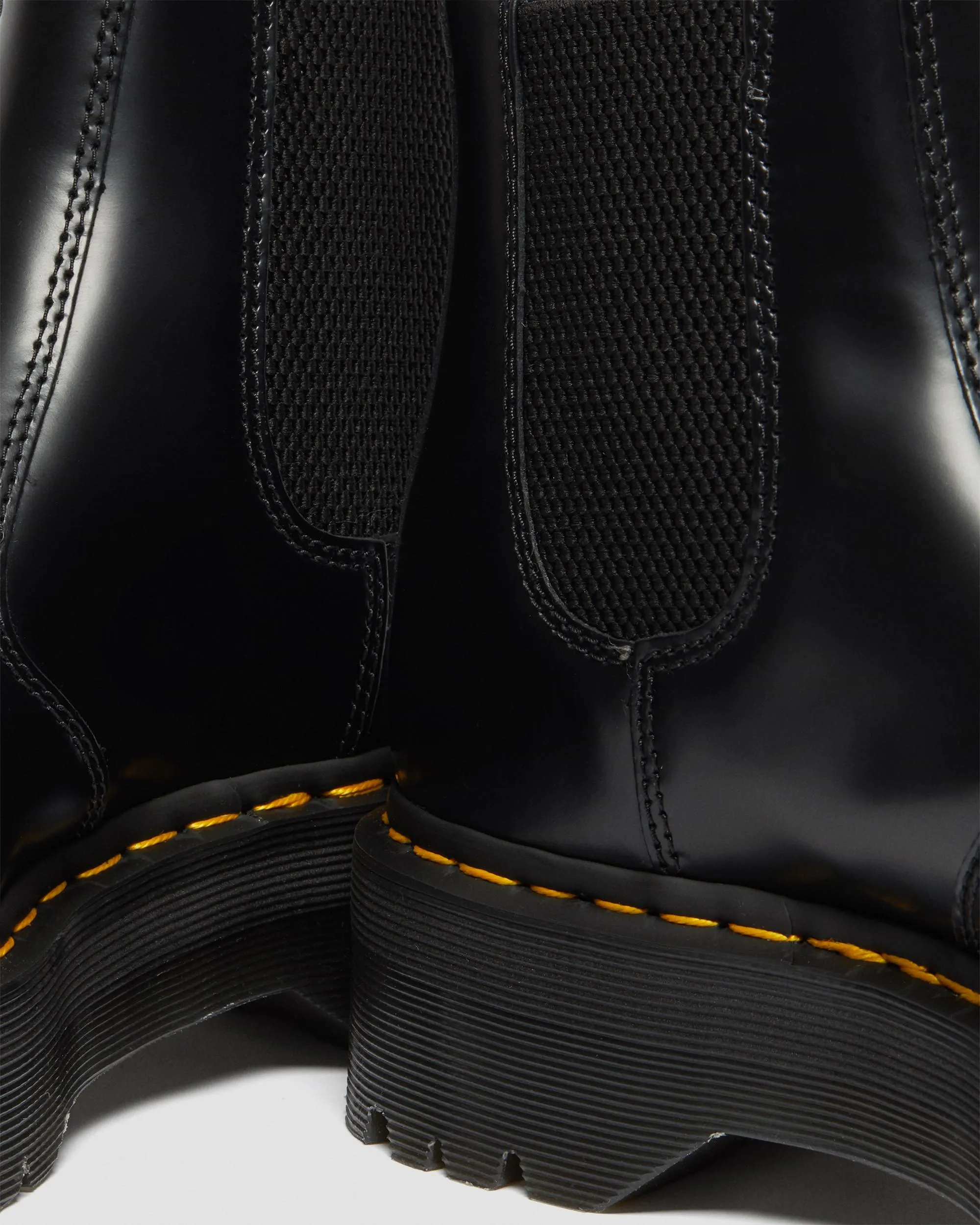 Botas Chelsea con plataforma 2976 Quad de piel Smooth