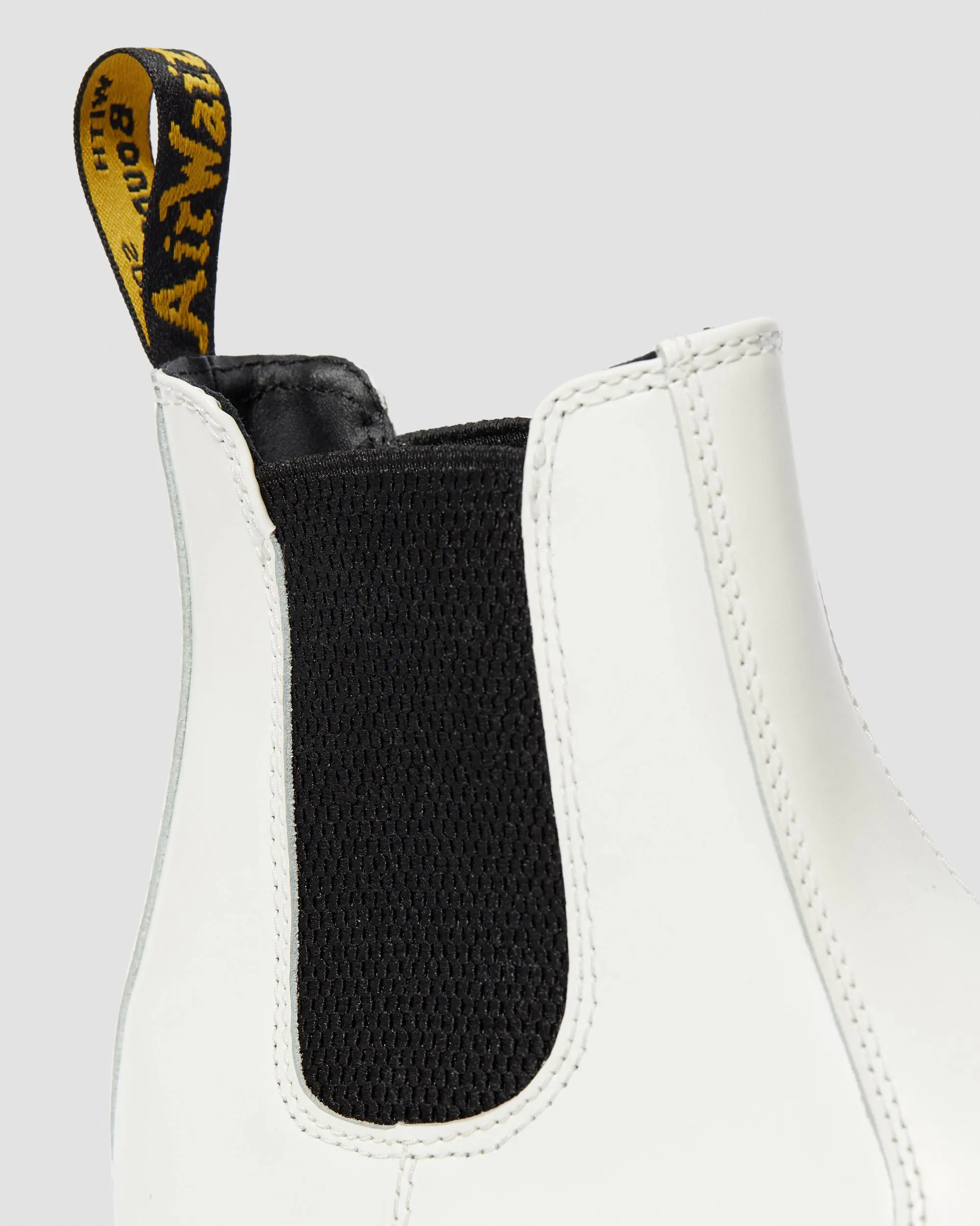 Botas Chelsea con Plataforma 2976 Quad en piel Smooth