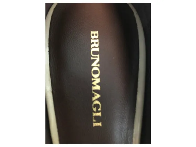 Bruno Magli Décolleté Beige 