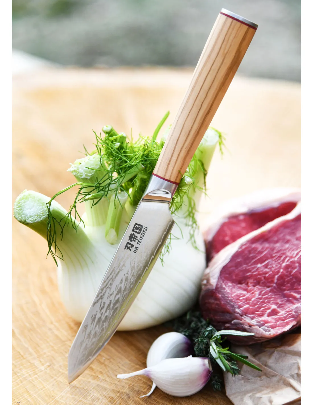 Cuchillo Cocina Ha Teikoku, hoja en Acero Damasco (24 cm.)