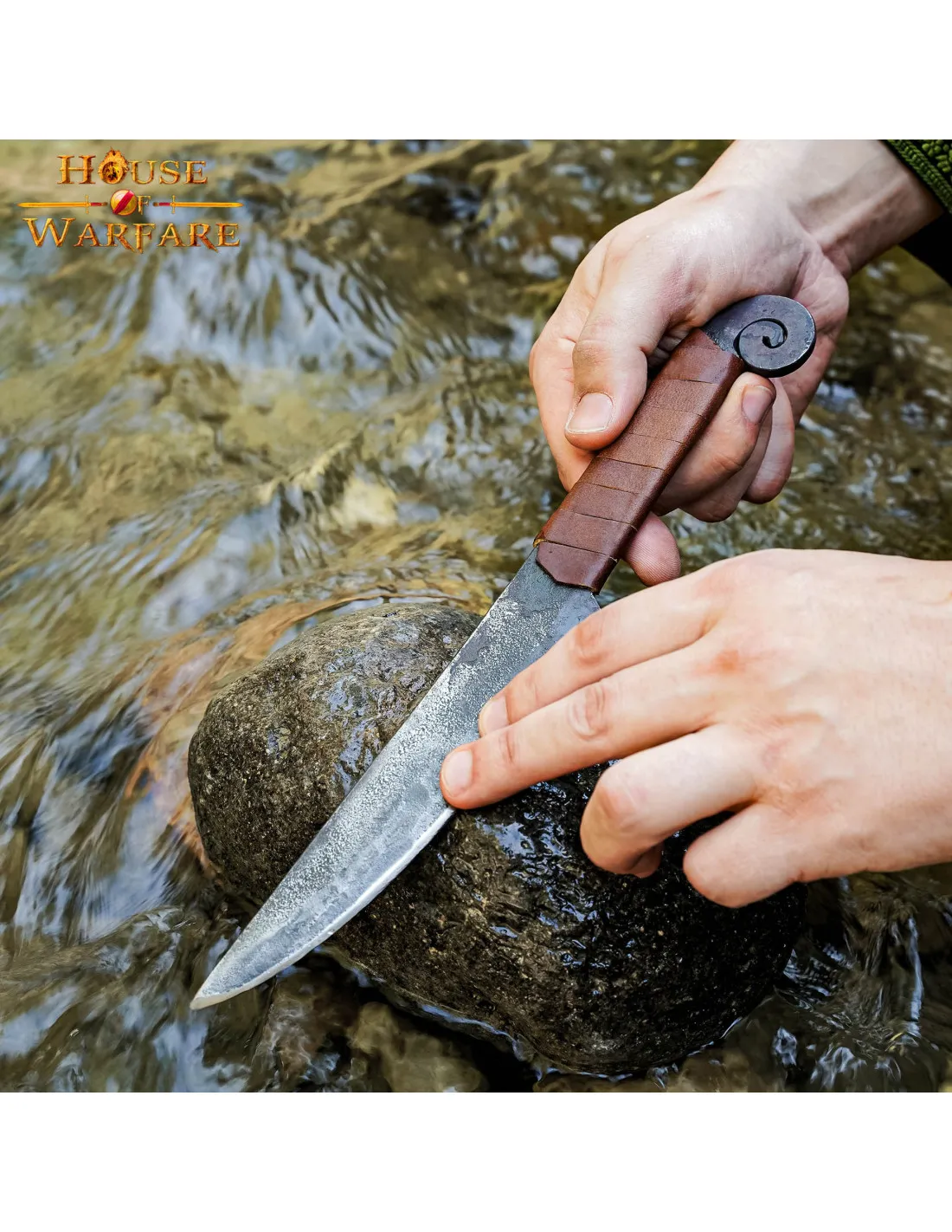 Cuchillo medieval espiral con empuñadura en cuero (29,8 cm.)