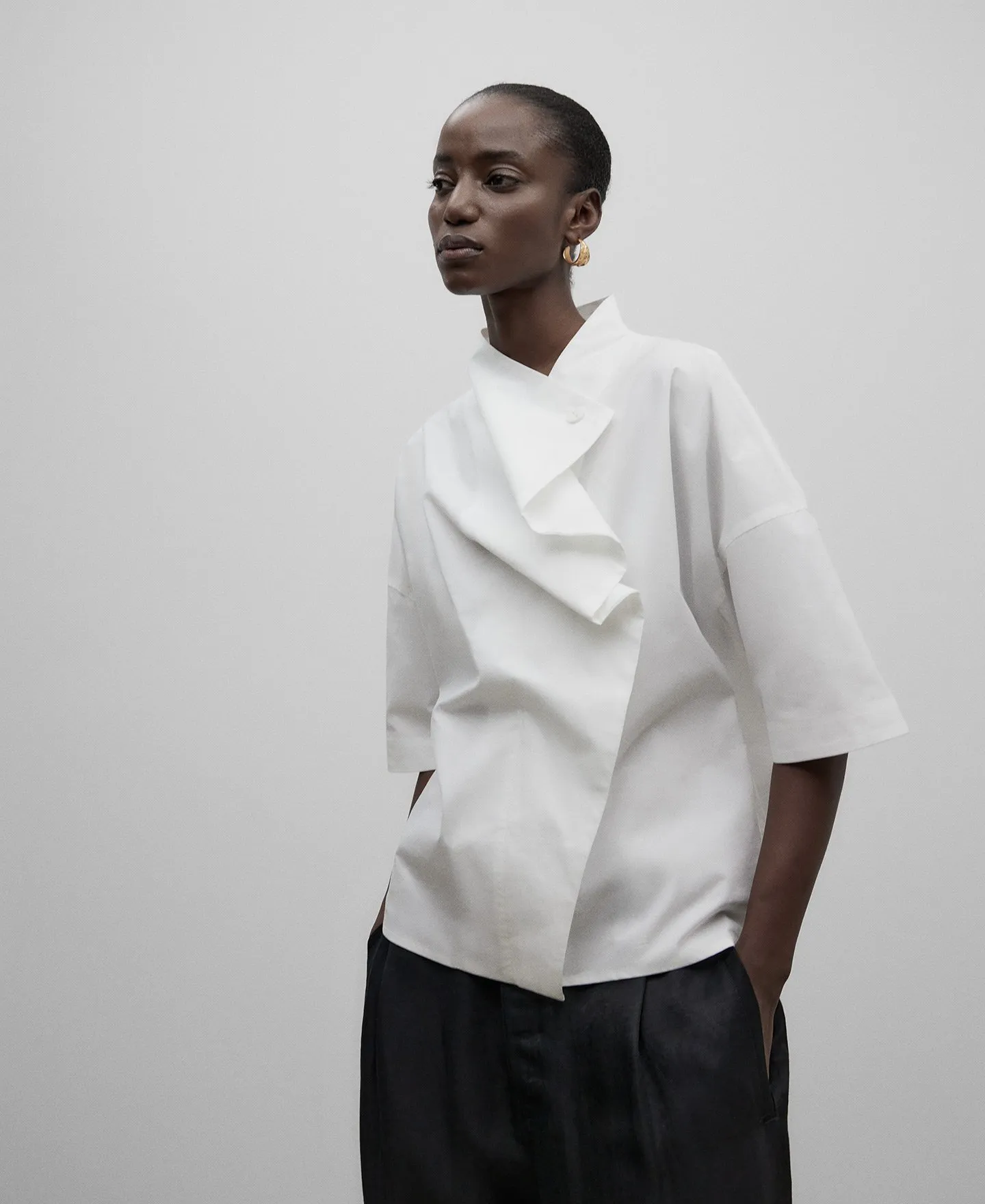 Draped neck cotton shirt woman