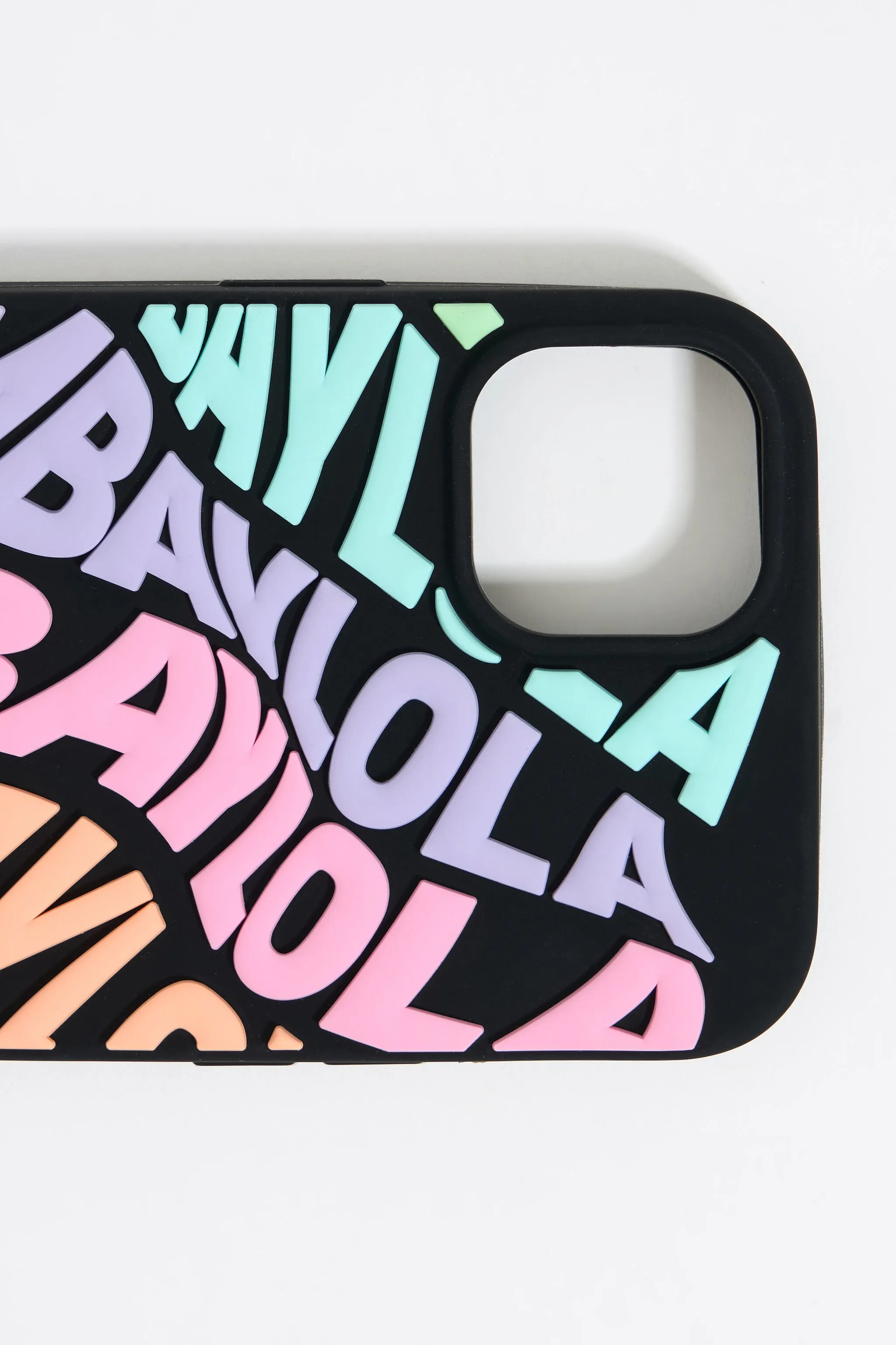 Funda iPhone 15 silicona logo multicolor