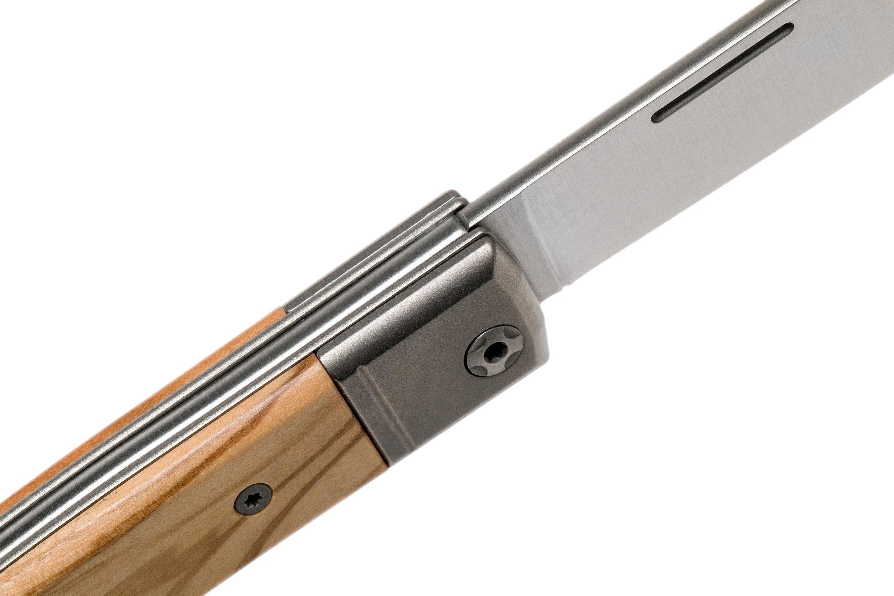 LionSteel BestMan BM1 UL Olive navaja Slipjoint