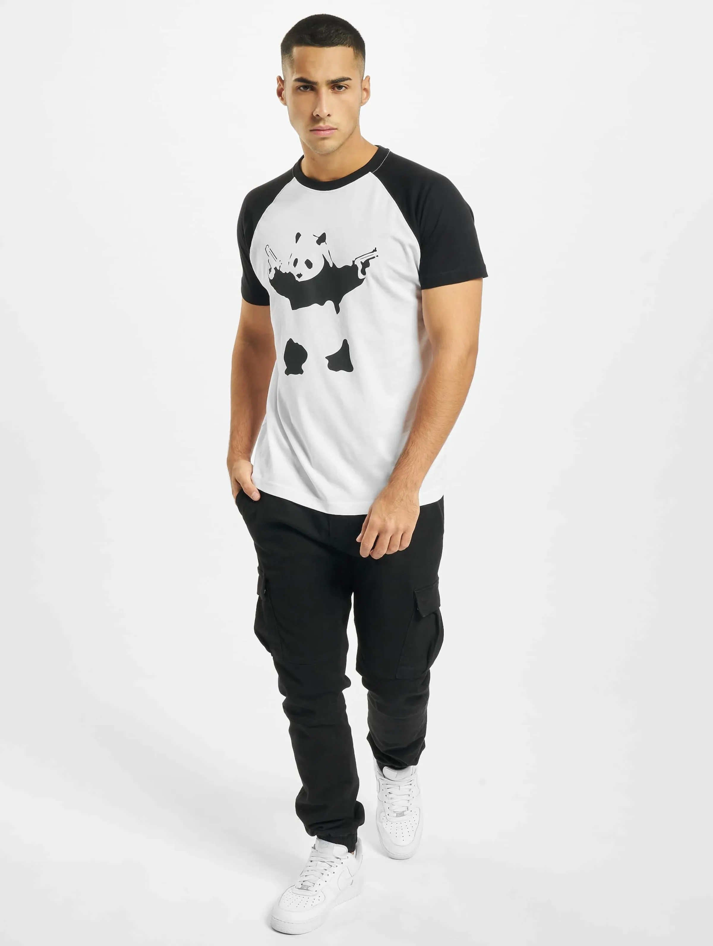 MERCHCODE BRANDALISED  BANKSYÂ´S GRAFFITI PANDA RAGLAN TEE
