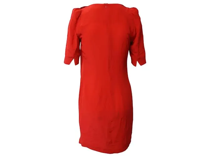 Minivestido con detalle de hombros fruncidos en seda roja de Maje 