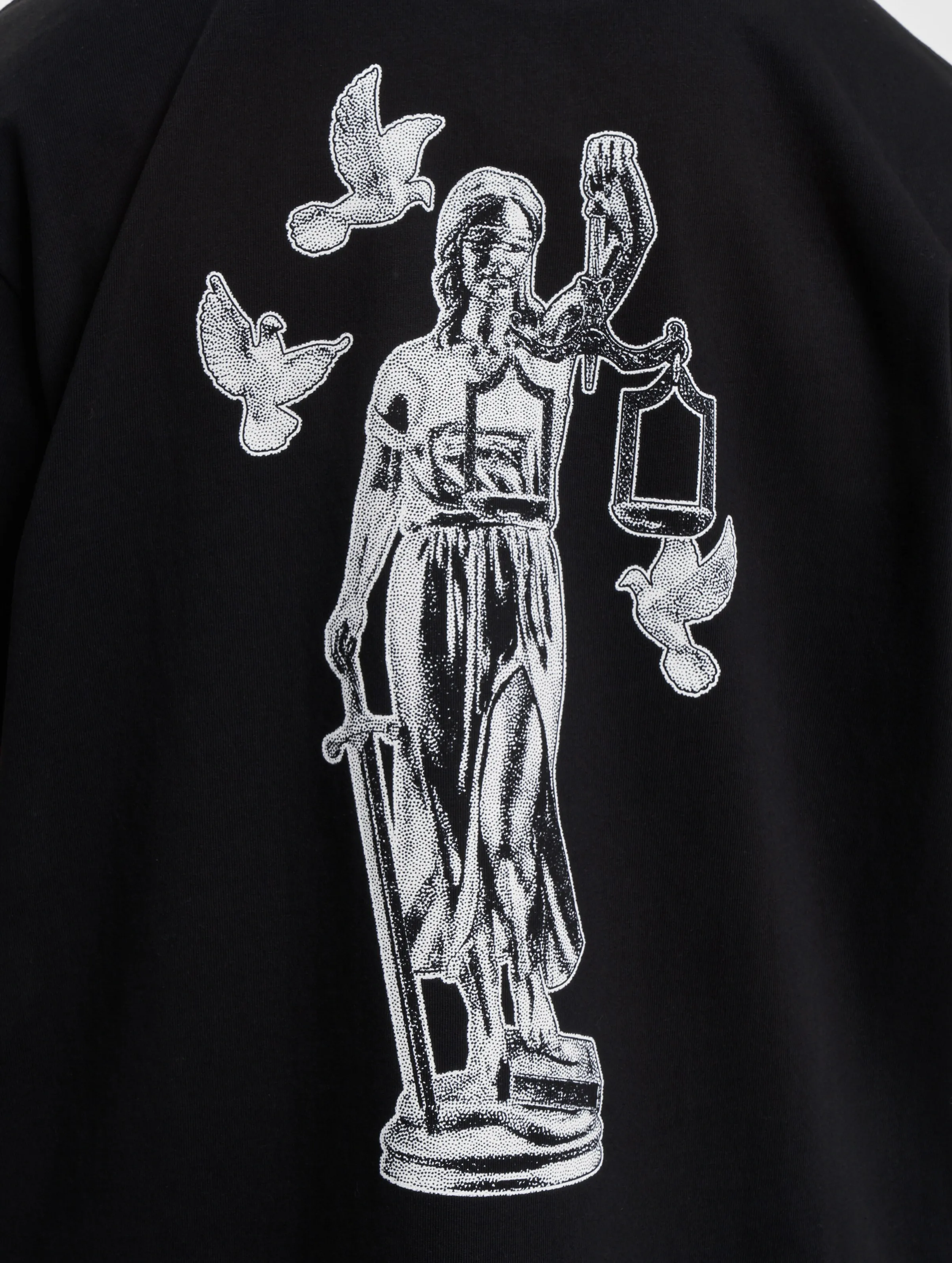 Mister Tee Upscale Justice Oversize