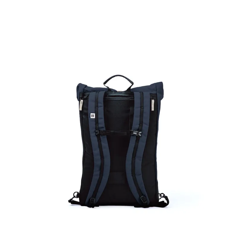 Mochila MEROMERO Mini Squamish (Piel azul marino/crema)