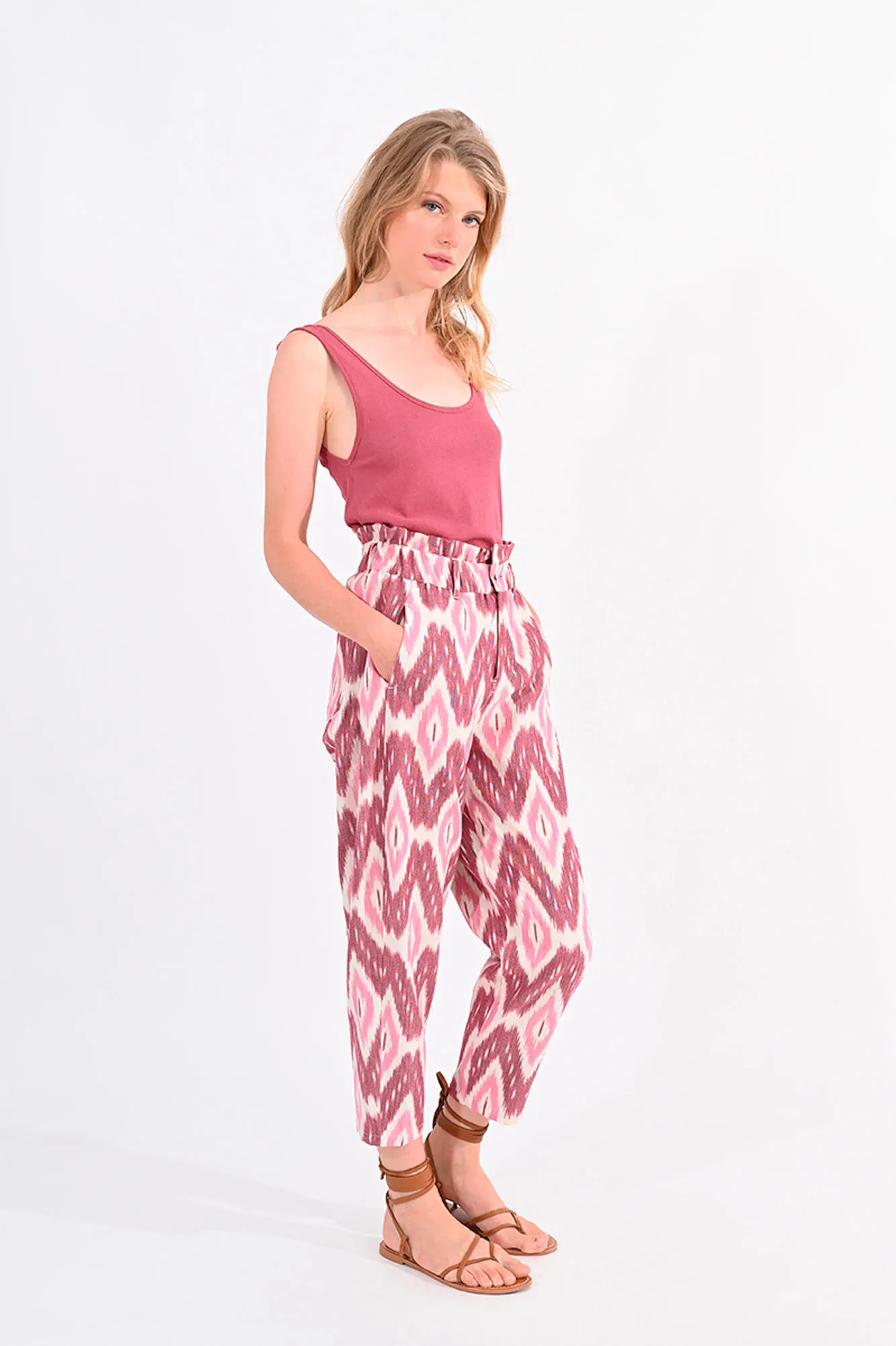 Molly Bracken Pantalón de mujer tobillero con estampado