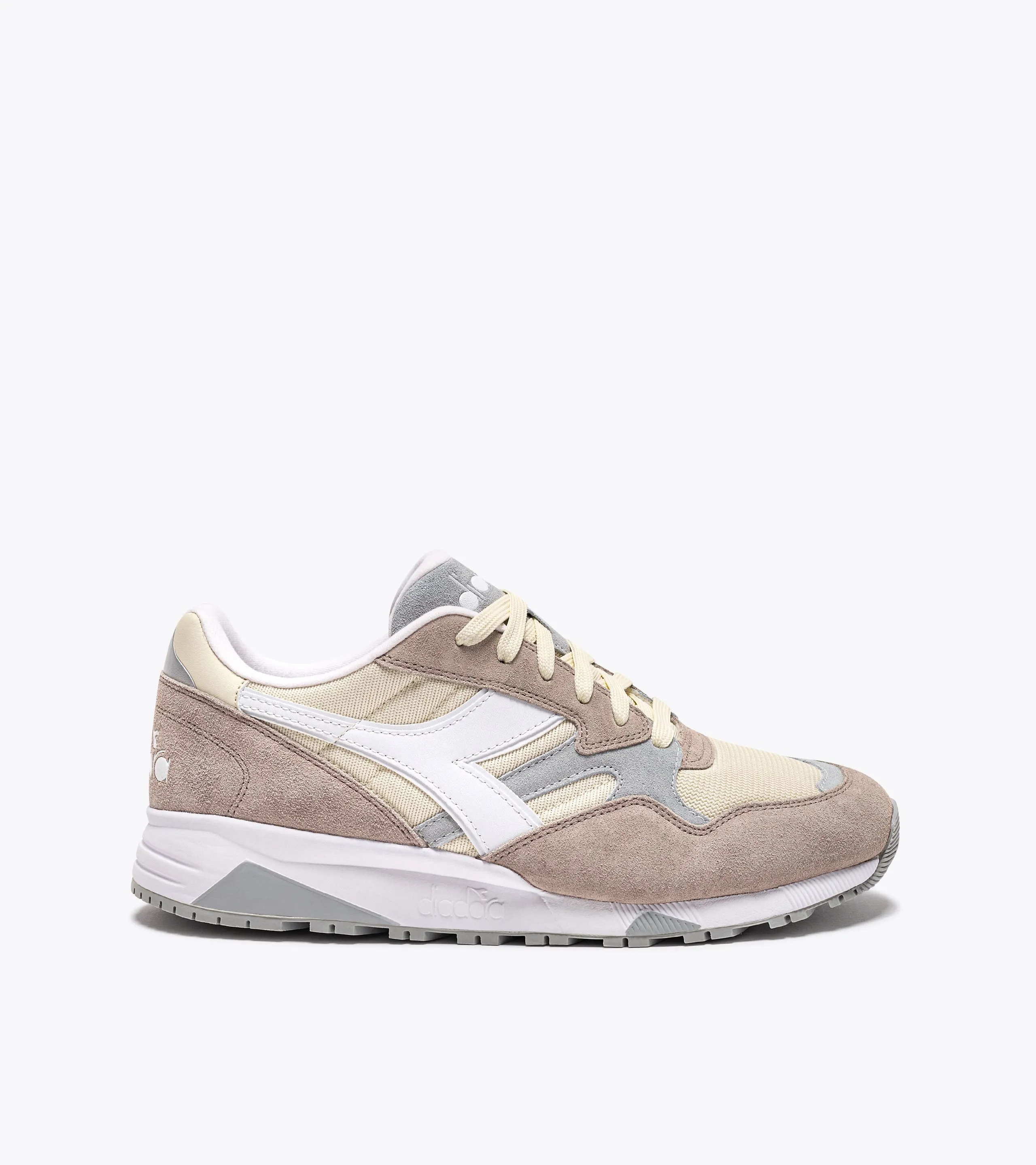 N902 ZAPATILLA DEPORTIVA  GENDER NEUTRAL