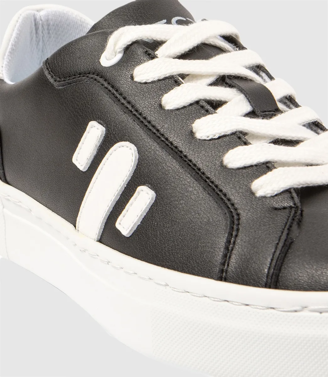 Onix Woman Black