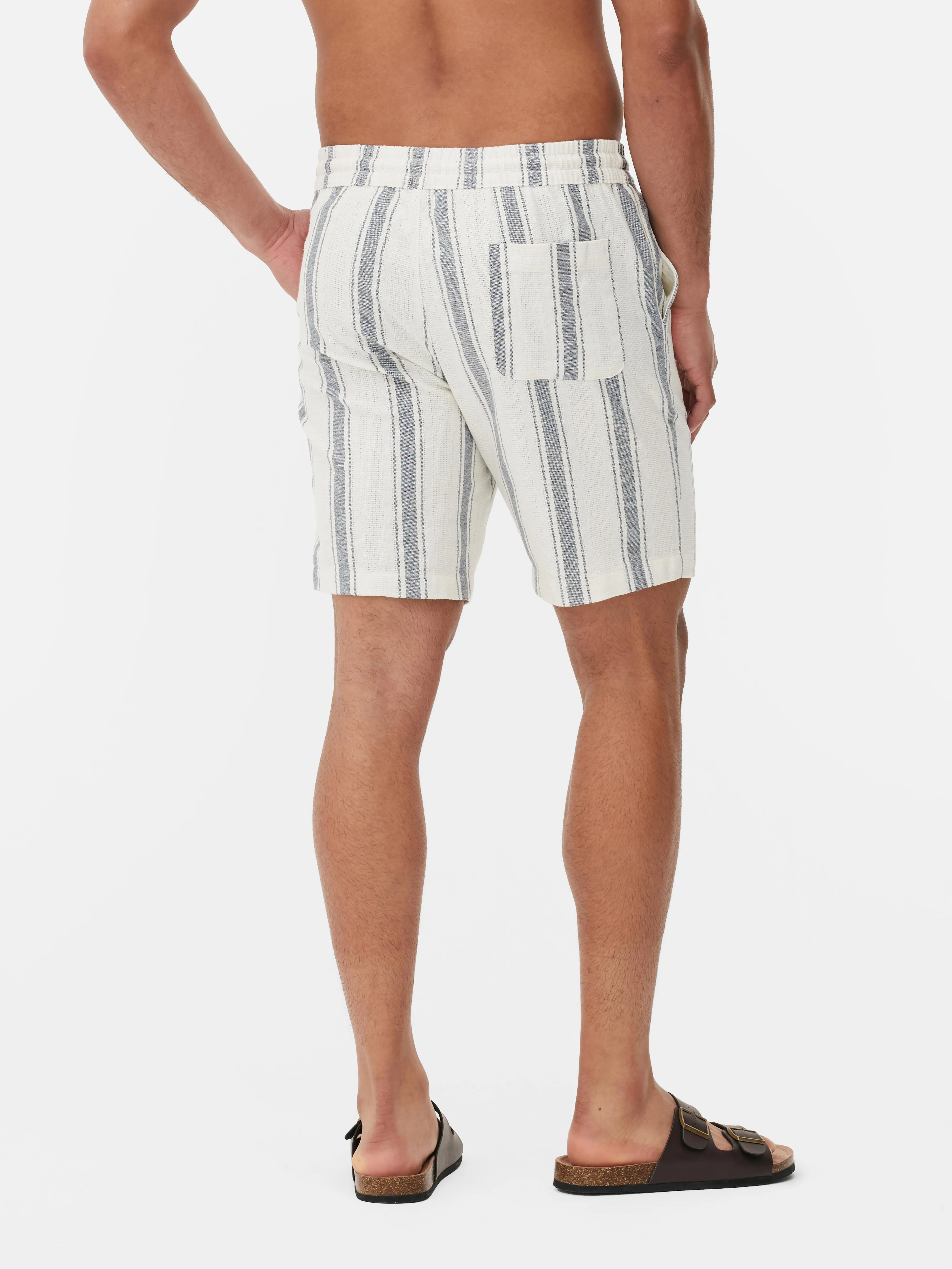 Pantalones cortos chinos texturizados a rayas anchas