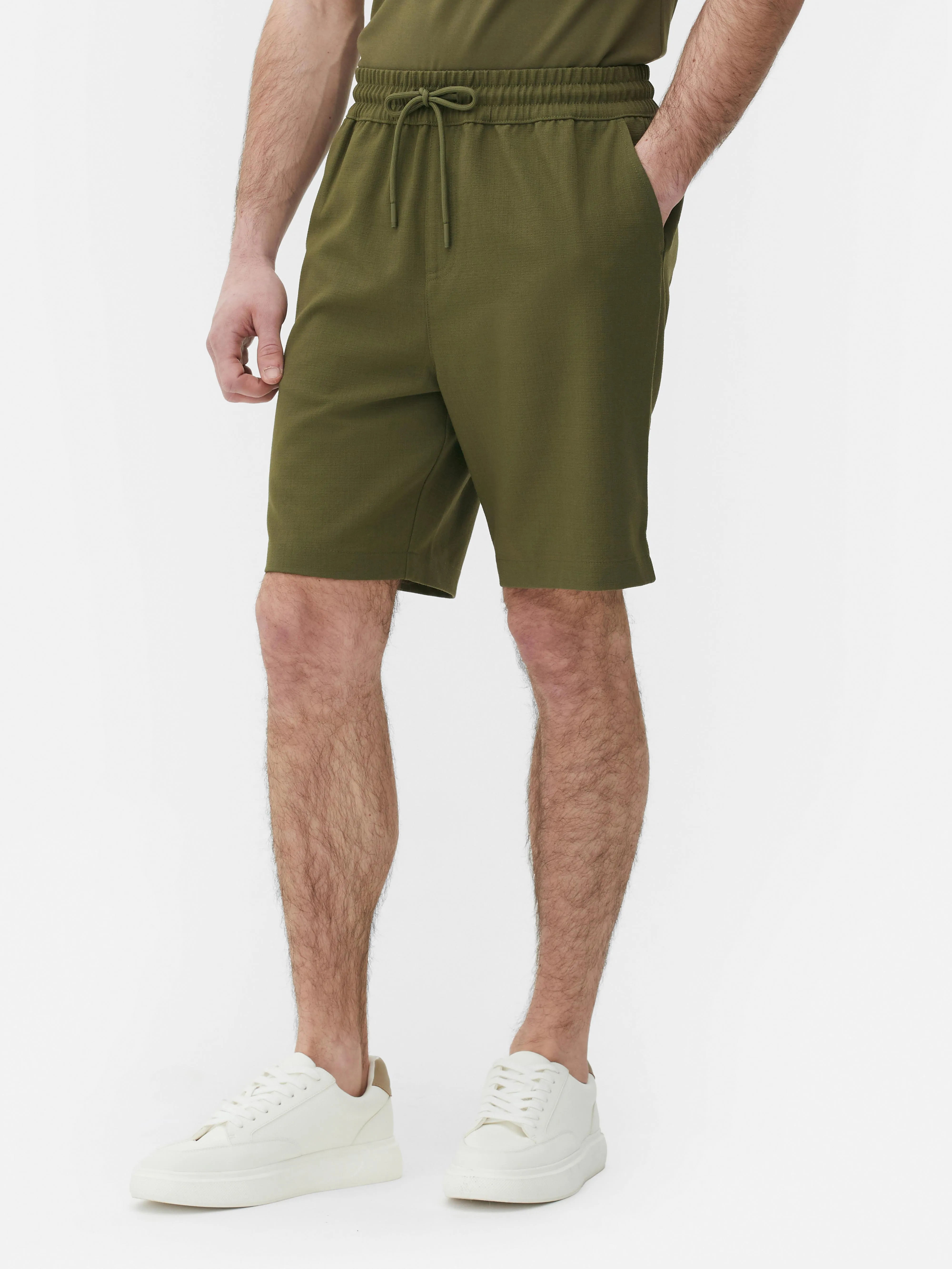 Pantalones cortos con cordón de ajuste de Kem