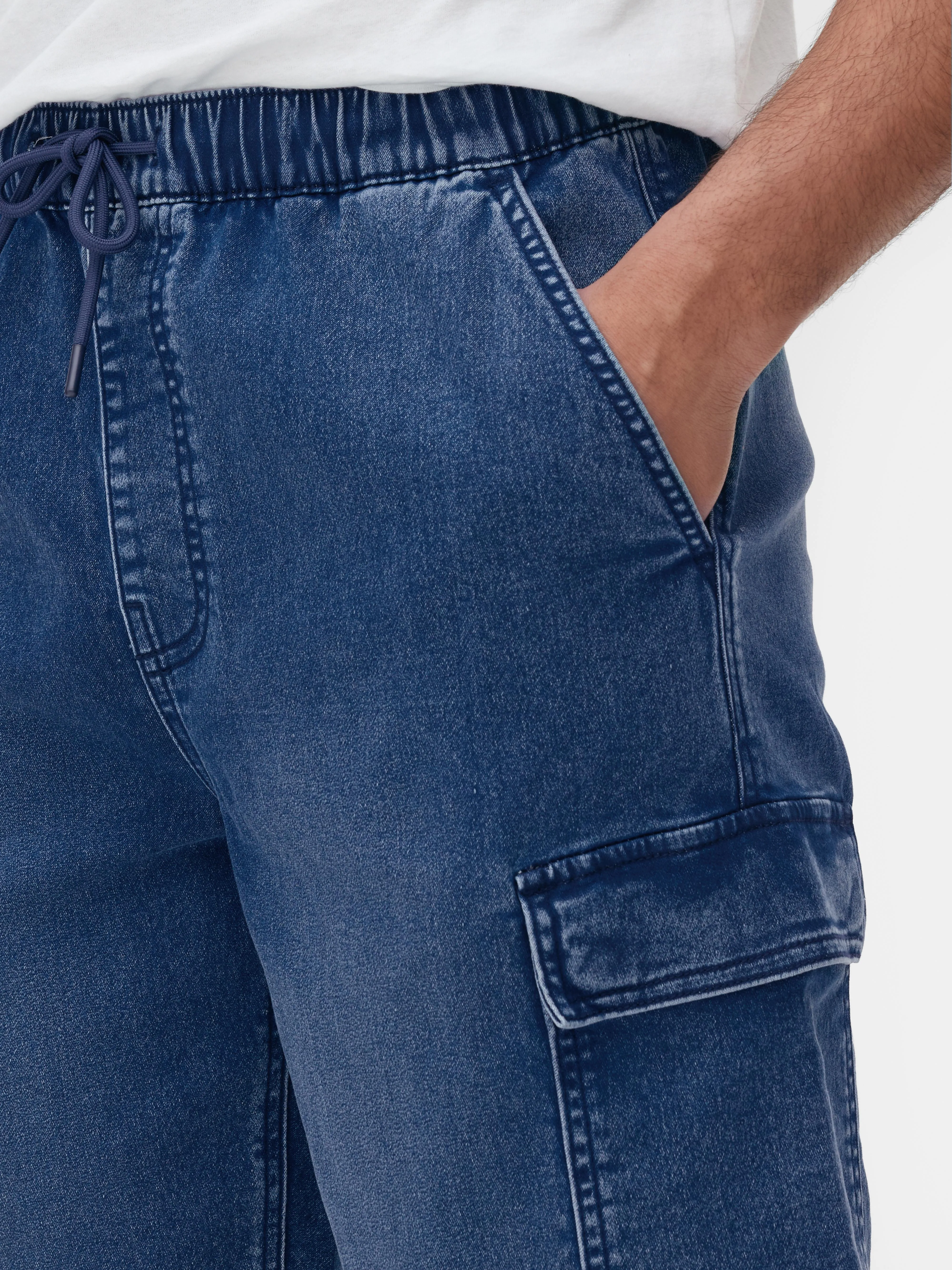 Pantalones cortos vaqueros de punto tipo cargo
