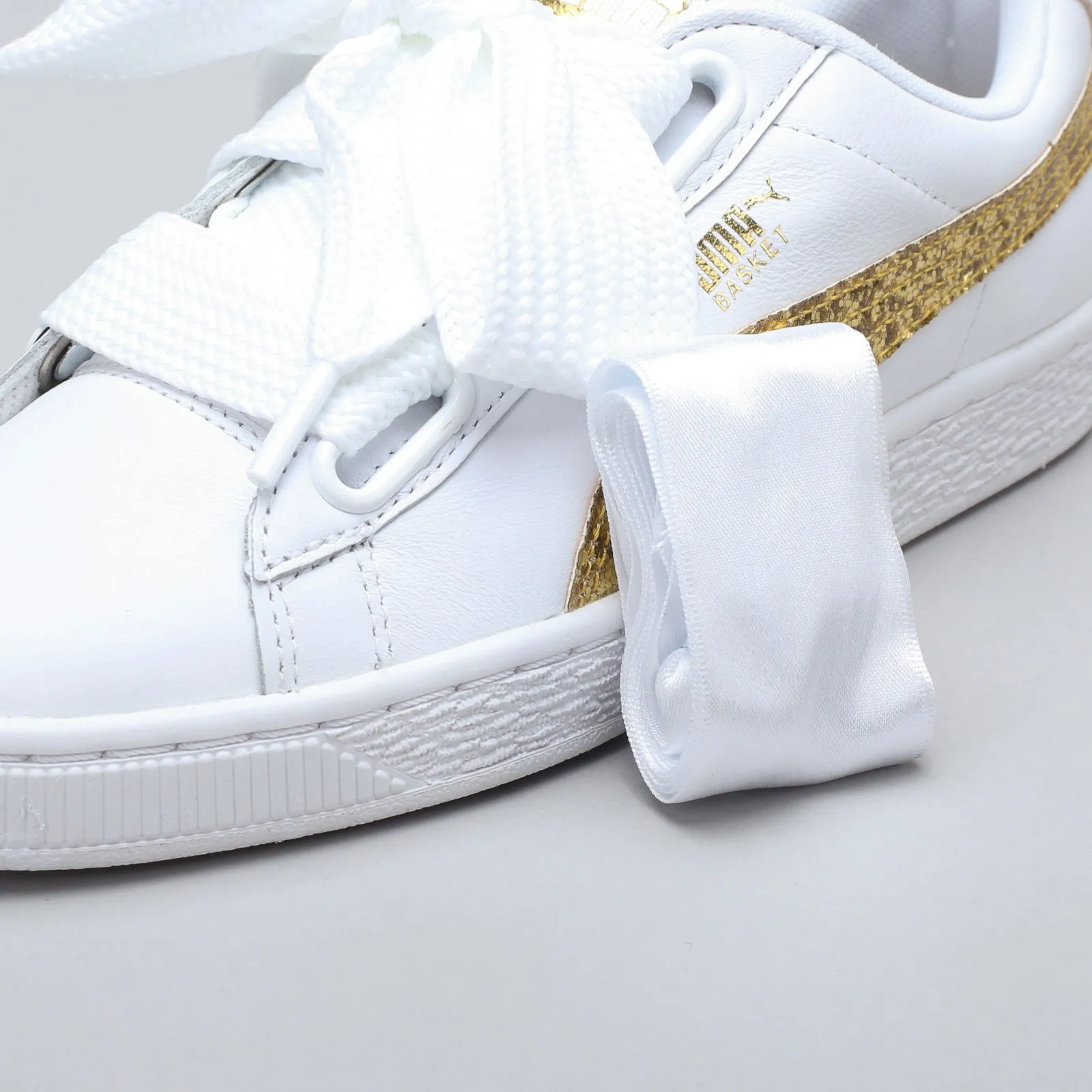PUMA BASKET HEART GLITTER WN'S WHITE  GOLD