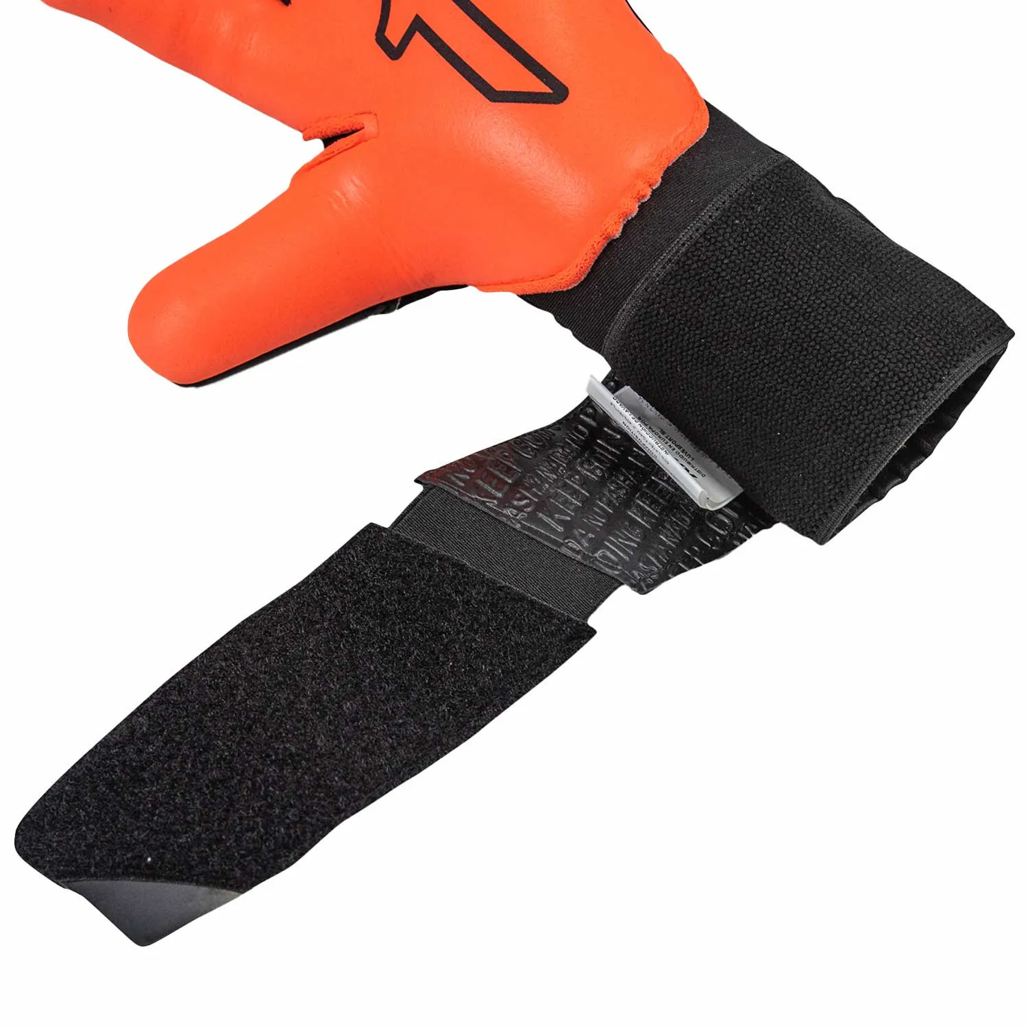 Rinat Kratos Turf