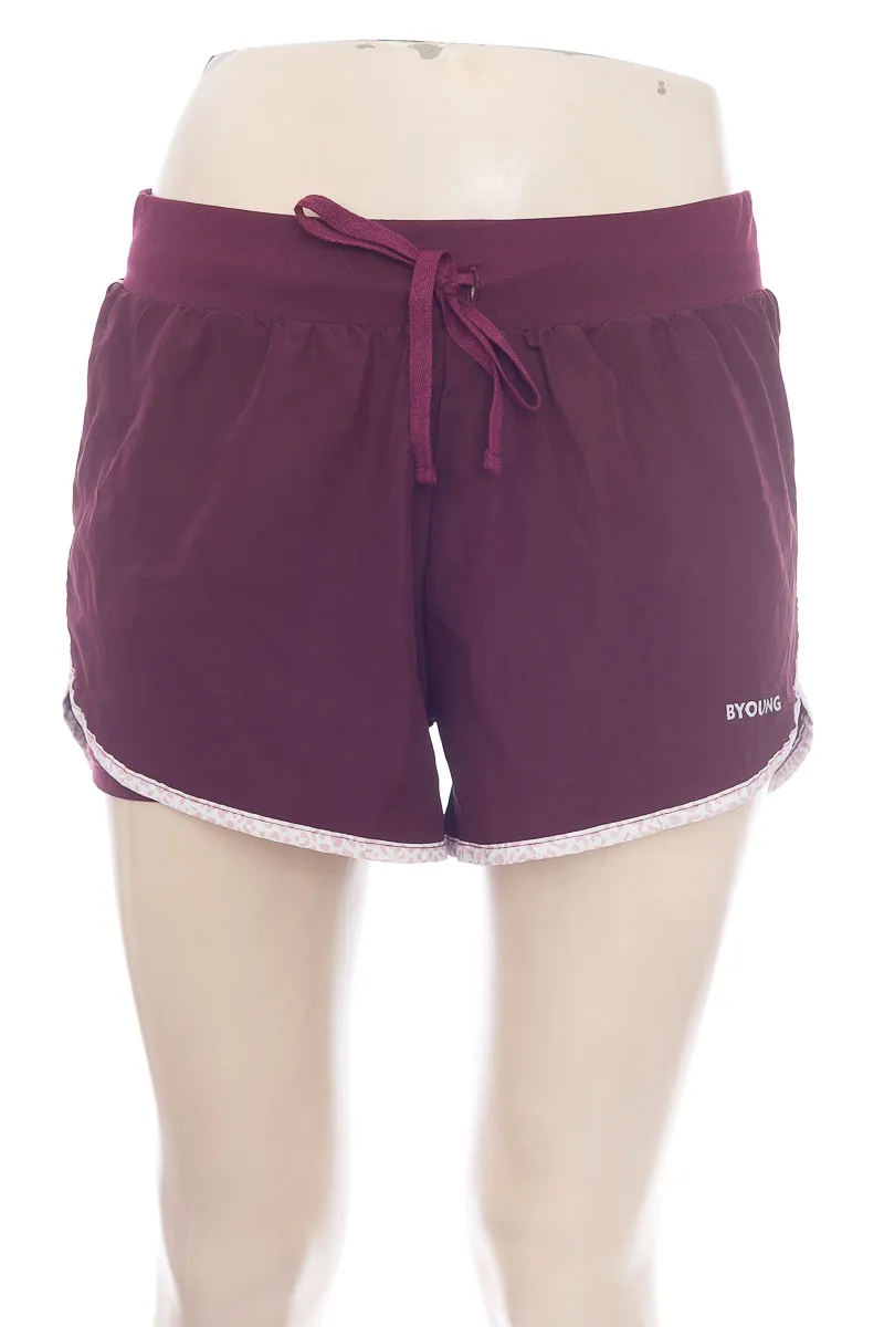 ROPA DEPORTIVA / SALIDA DE BAñO COLOR MORADO  BYOUNG