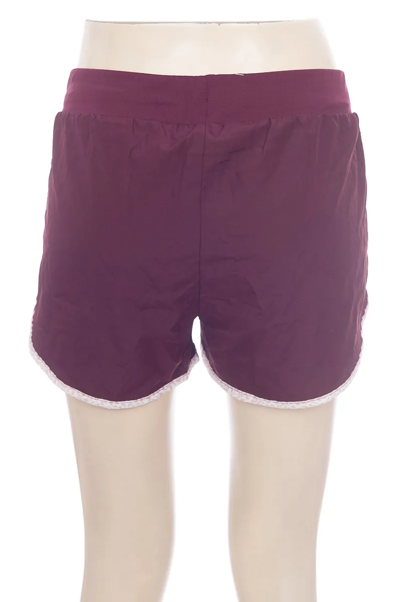 ROPA DEPORTIVA / SALIDA DE BAñO COLOR MORADO  BYOUNG