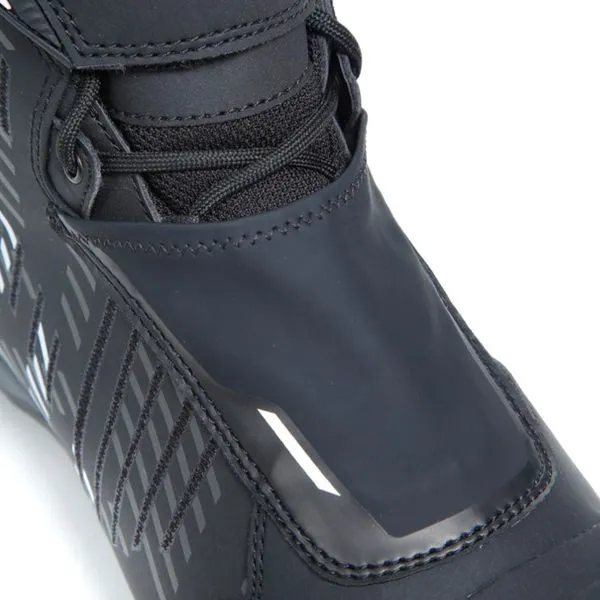 TCX R04D WP Black White 