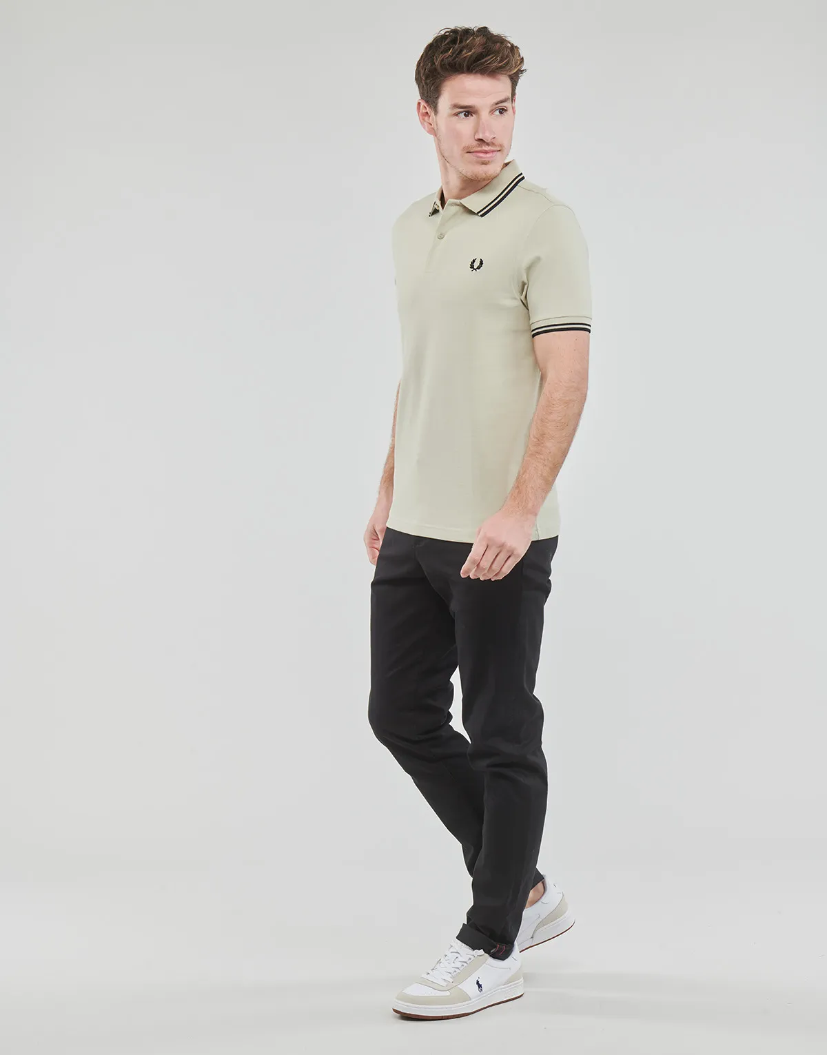 TWIN TIPPED FRED PERRY SHIRT