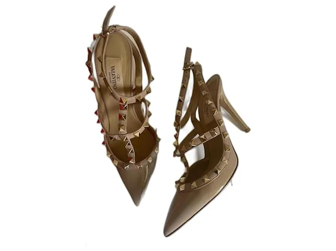 Valentino Garavani Tacones Beige 