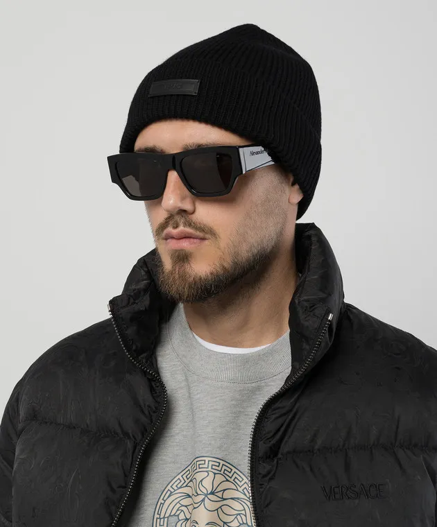Versace Black wool cap with logo