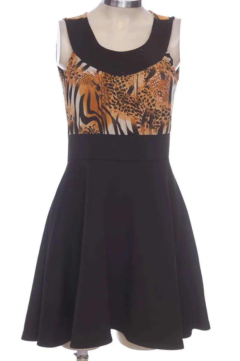 VESTIDO / ENTERIZO COLOR NEGRO  CLOSEANDO