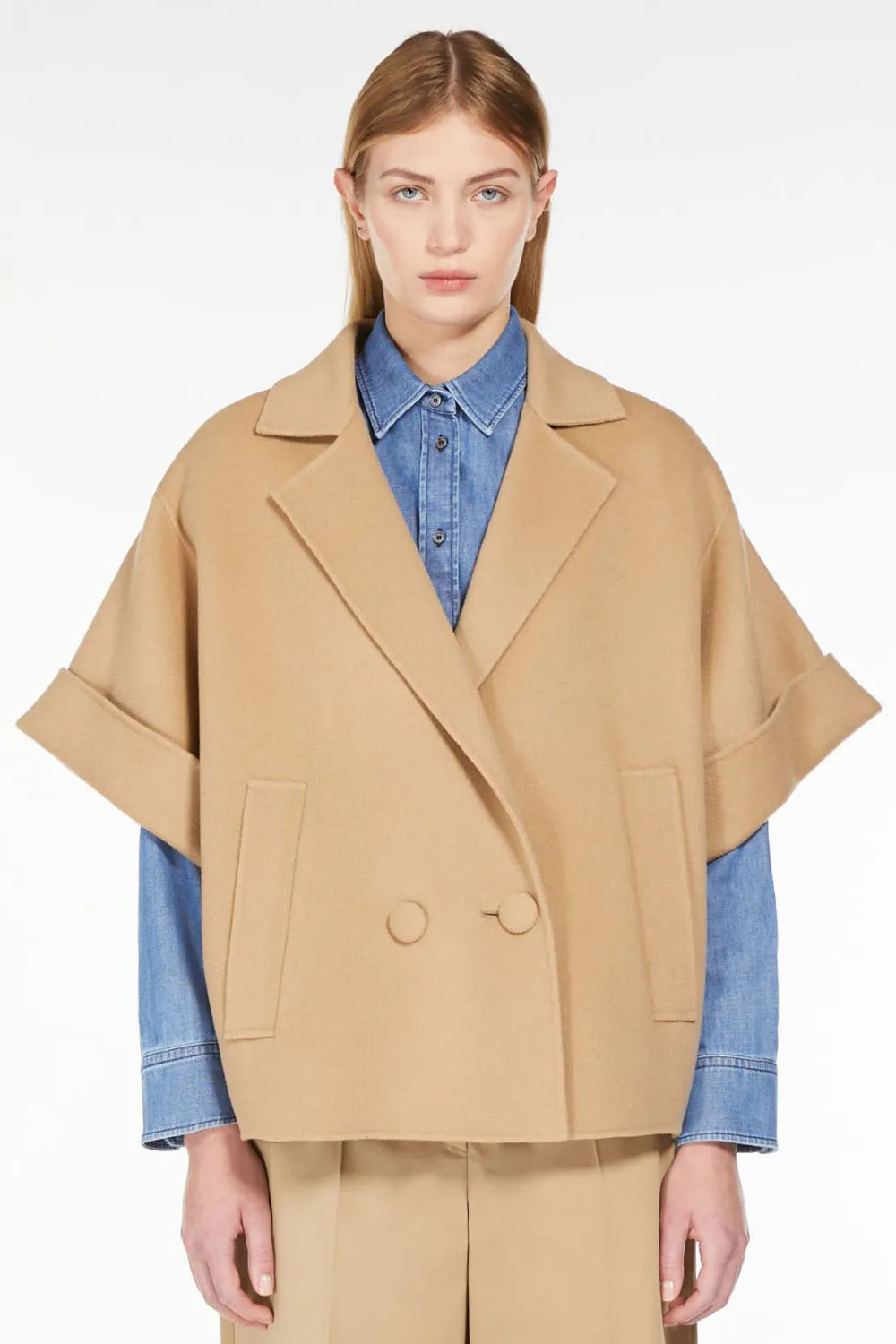 Weekend Max Mara Abrigo Corto Navarra Beige
