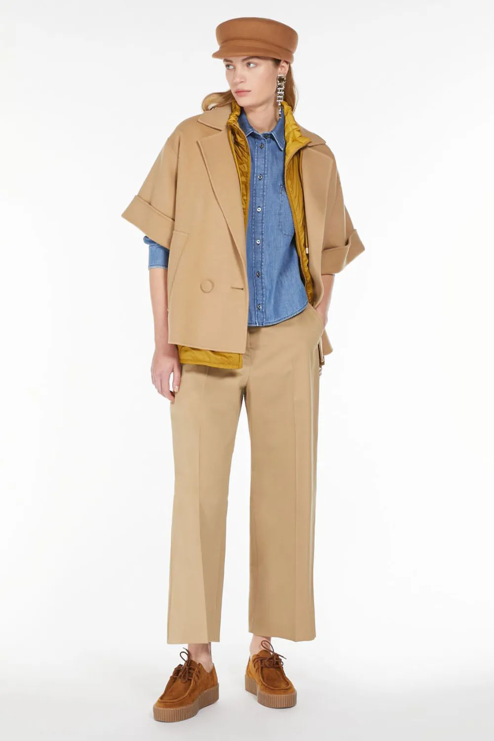 Weekend Max Mara Abrigo Corto Navarra Beige