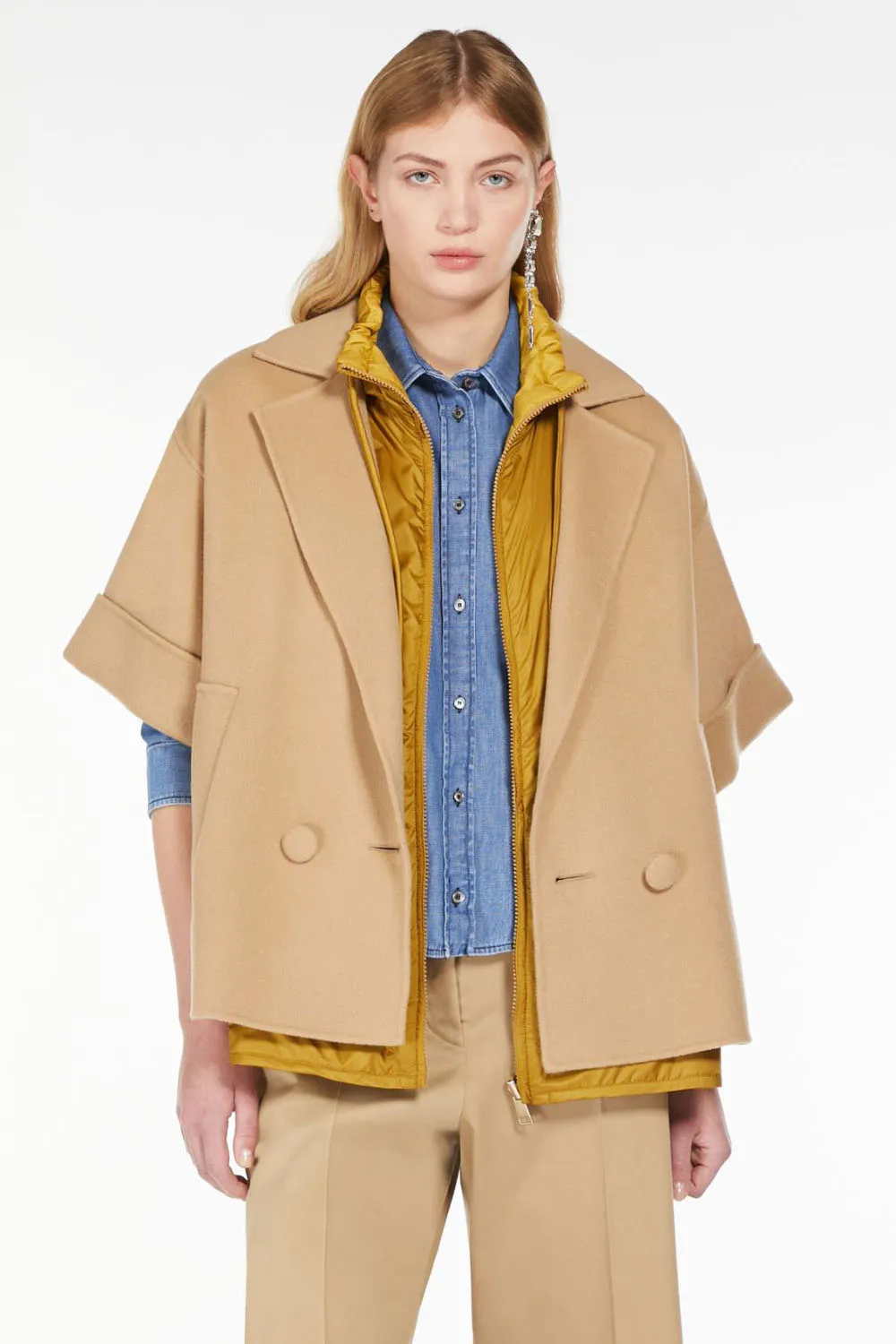 Weekend Max Mara Abrigo Corto Navarra Beige