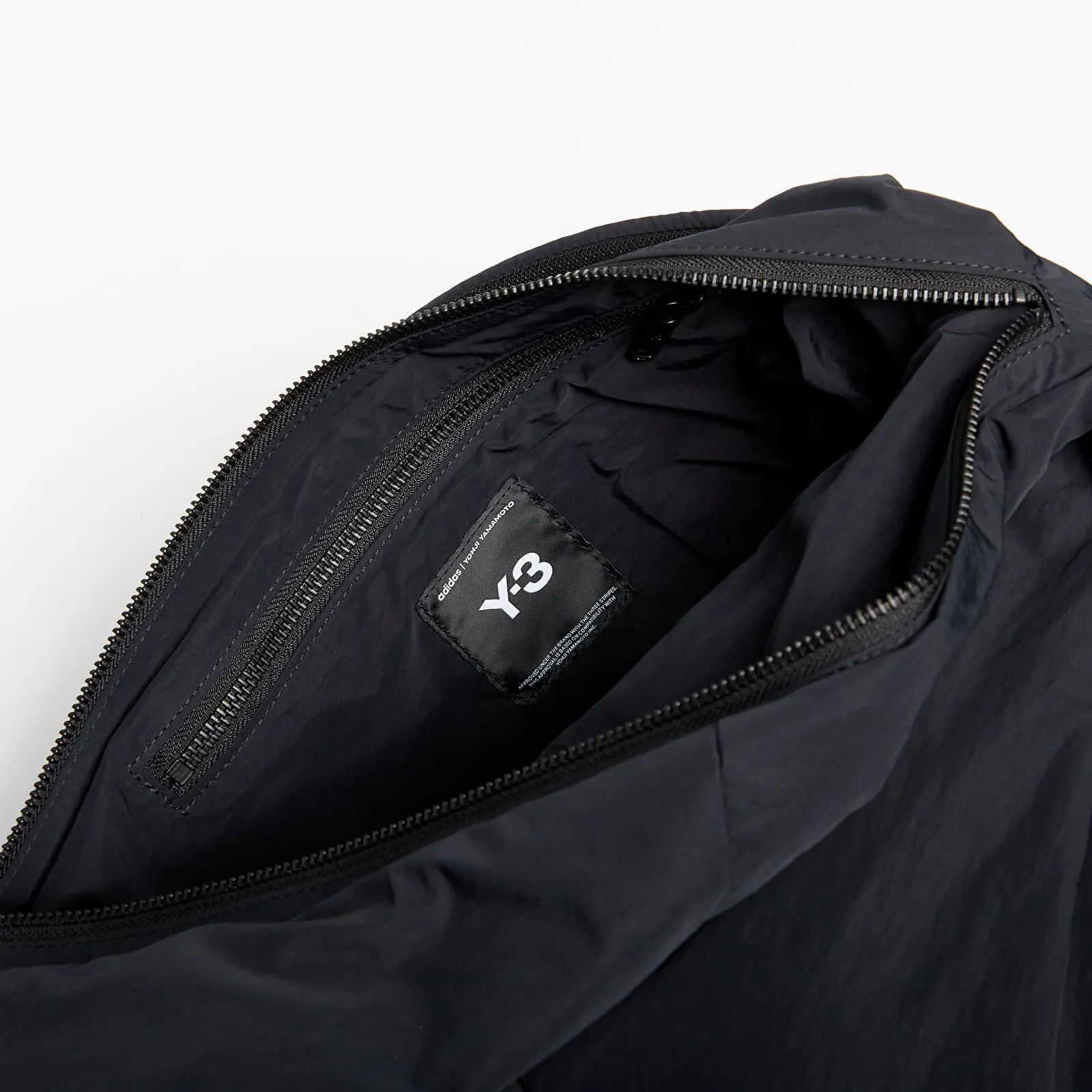 Y3 BACKPACK BLACK UNIVERSAL