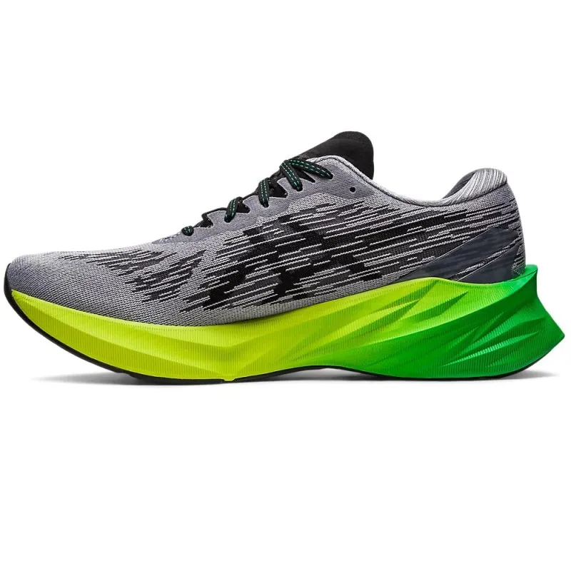 Zapatilla Asics Novablast 3 1011B458 021