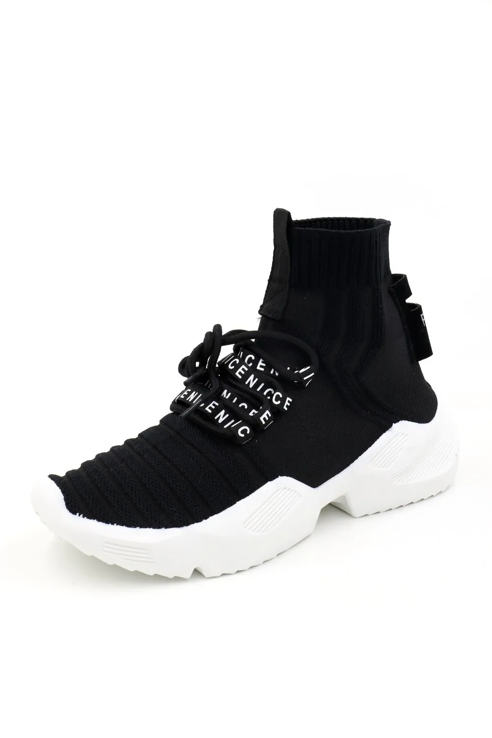 Zapatilla deportiva negra