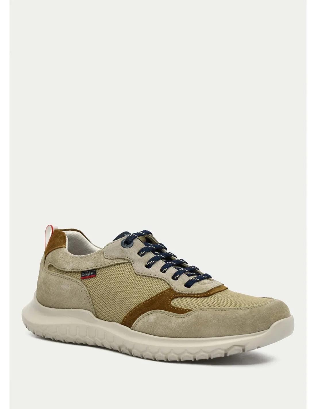 ZAPATO CASUAL CALLAGHAN 53704 TAUPE 