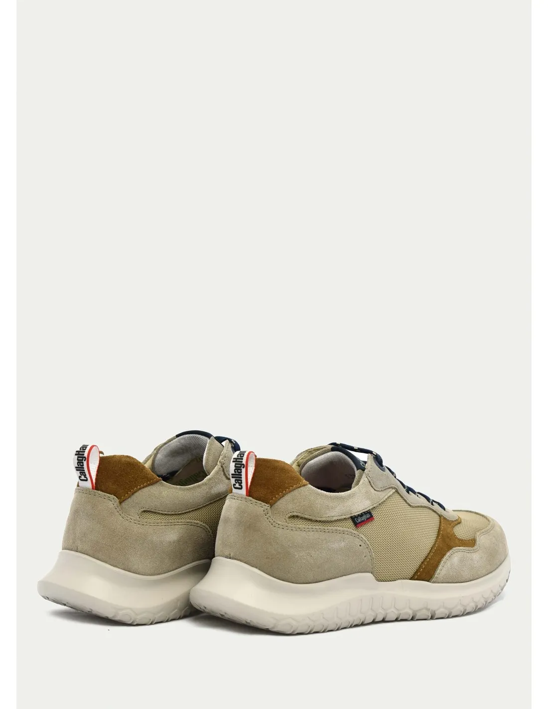 ZAPATO CASUAL CALLAGHAN 53704 TAUPE 