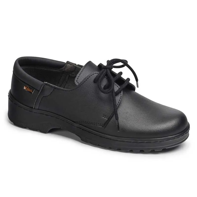 ZAPATO NEGRO CON CORDONES NIZA  DIAN
