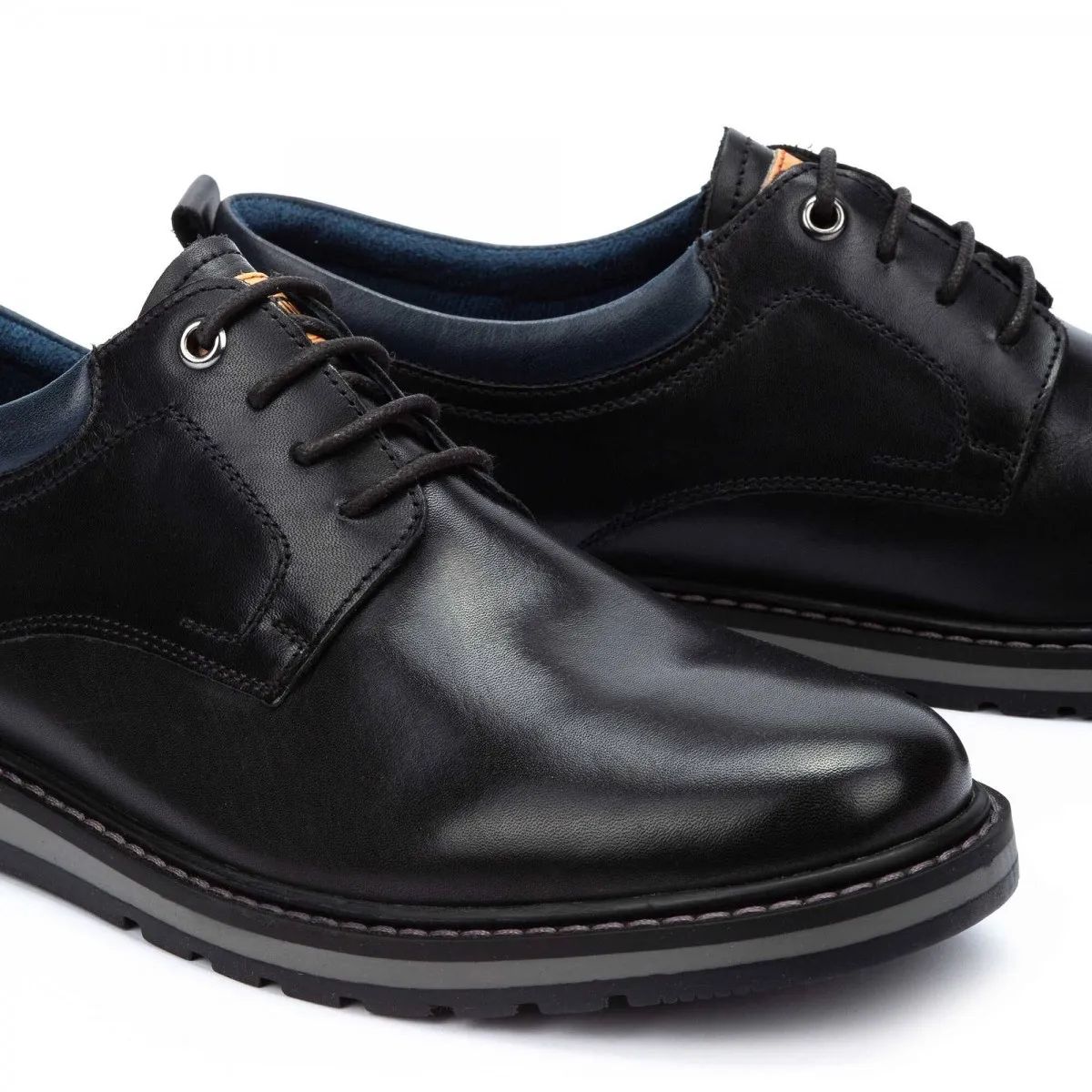ZAPATO PIKOLINOS HOMBRE BERNA CORDóN PIEL NEGRO M8J8J4183C