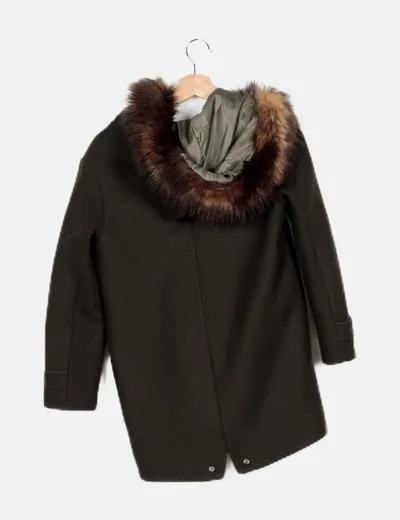 Zara Abrigo verde capucha pelo